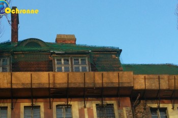 Siatki Strzelce Krajeńskie - Zabezpieczenie starej spadającej dachówki z dachu dla terenów Strzelec Krajeńskie